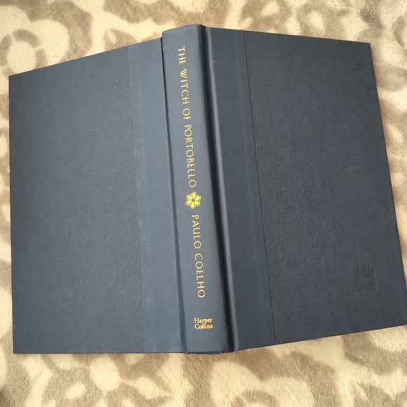 The witch of Portobello - Paulo Coelho hardcover fiction novel - Picture 5 of 8